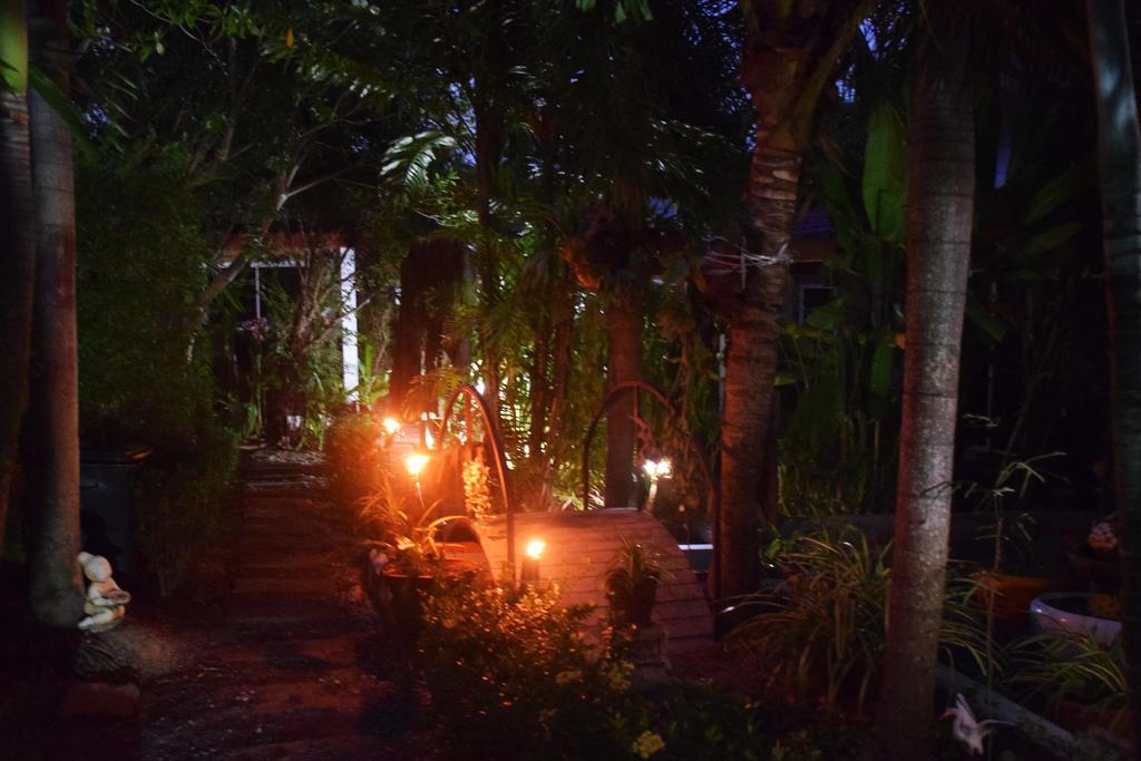 Sanuk Bungalows Rawai Buitenkant foto